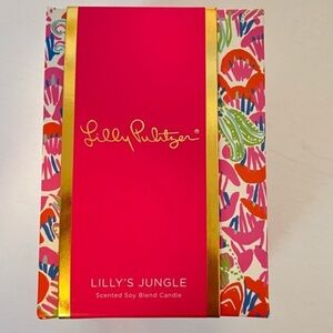 Lilly Pulitzer scented soy blend candle in Lilly’s jungle 8 oz NWT in package